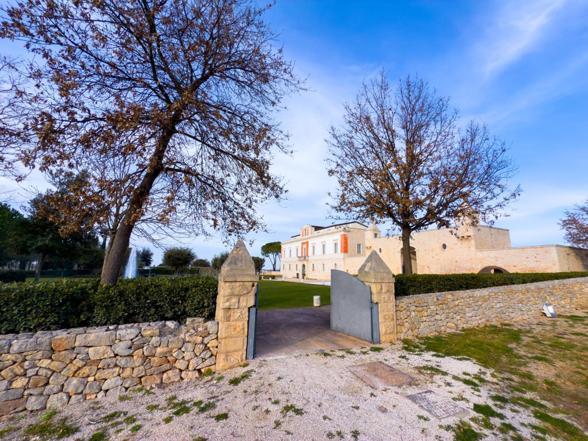 Relais Il Santissimo Hotel Turi Exterior foto